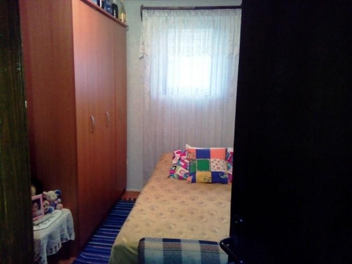 rakovica,slavka rodića, 2 0, 31m2 35m2 dvorište besplatni mali oglasi