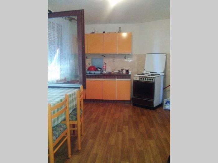 skojevsko naselje, 57m2, 2 5, 1 1, uknjižen besplatni mali oglasi
