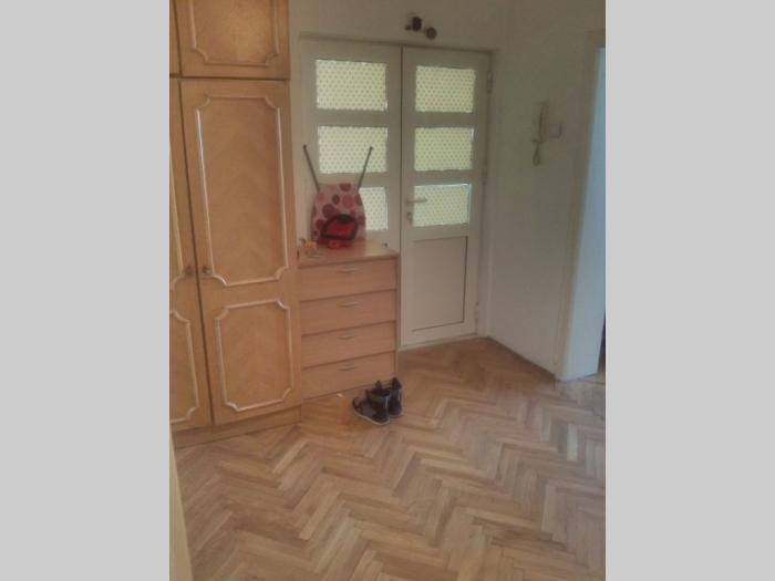 žarkovo, repiška,3 0, 1 2, 85m2, parking mesto besplatni mali oglasi
