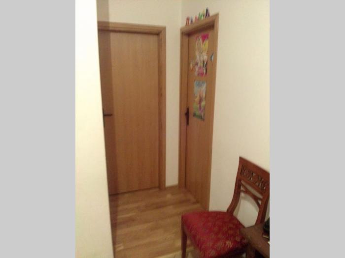 cerak, jablanička, 61m2 17m2, 2 5, pr 6, renoviran besplatni mali oglasi