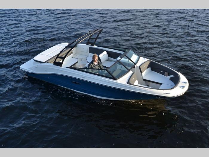 sea ray sea ray 230 spx besplatni mali oglasi