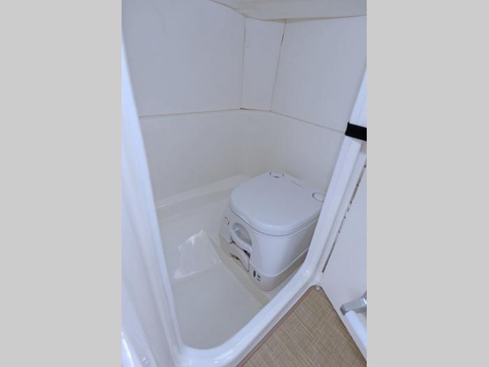sea ray sea ray 230 spx besplatni mali oglasi