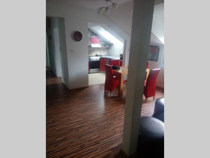 zemun, kej, 3,0 , 71m2, 2 2, ta, uknjižen, renovira, luks sa stvarim besplatni mali oglasi