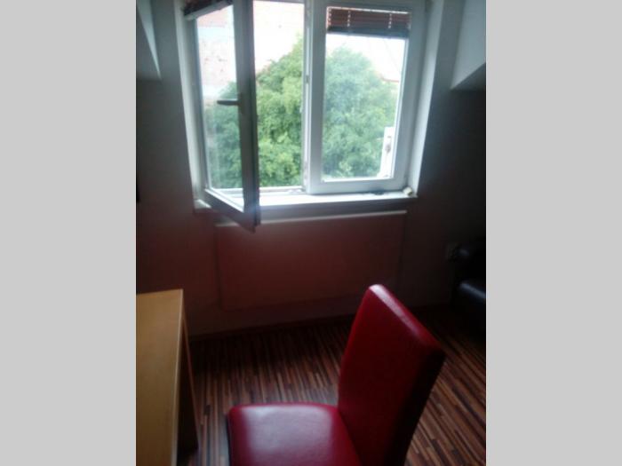 zemun, kej, 3,0 , 71m2, 2 2, ta, uknjižen, renovira, luks sa stvarim besplatni mali oglasi
