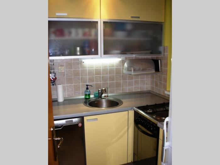 ustanička, 3 0, 67m2, cg , kompletno sređen besplatni mali oglasi