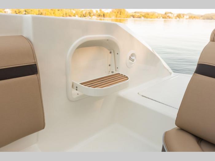 sea ray sea ray slx 250 besplatni mali oglasi