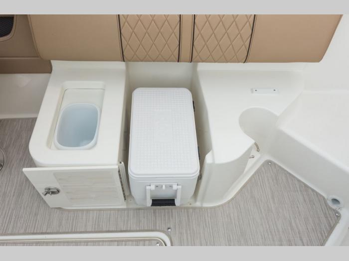 sea ray sea ray slx 250 besplatni mali oglasi