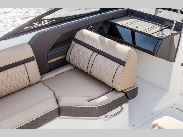sea ray sea ray slx 230 besplatni mali oglasi