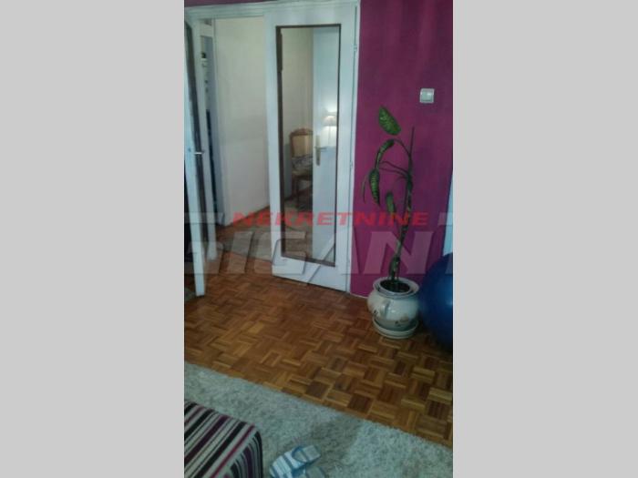 labudovo brdo, sretena mladenovića mike, 66m2, 2 5 besplatni mali oglasi