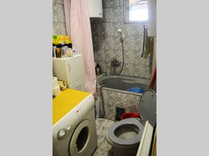 zemun, kod prvomajske, sestara milovanović, 2 0, 43 m2 velike terase besplatni mali oglasi