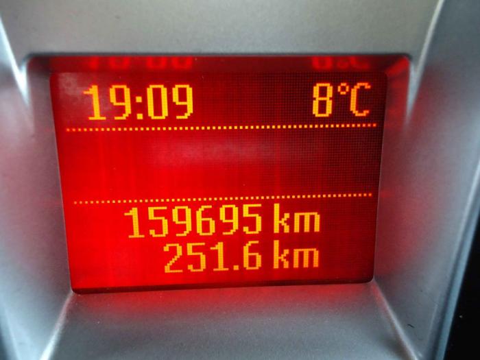 ford focus 1 6cdti besplatni mali oglasi