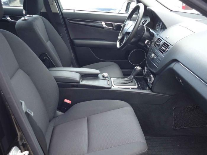 mercedes benz e 220 avangarde besplatni mali oglasi