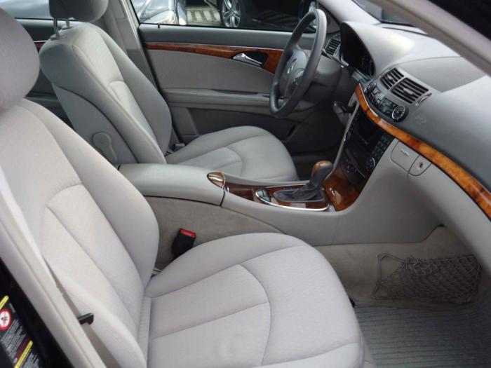 mercedes benz e 220 cdi besplatni mali oglasi