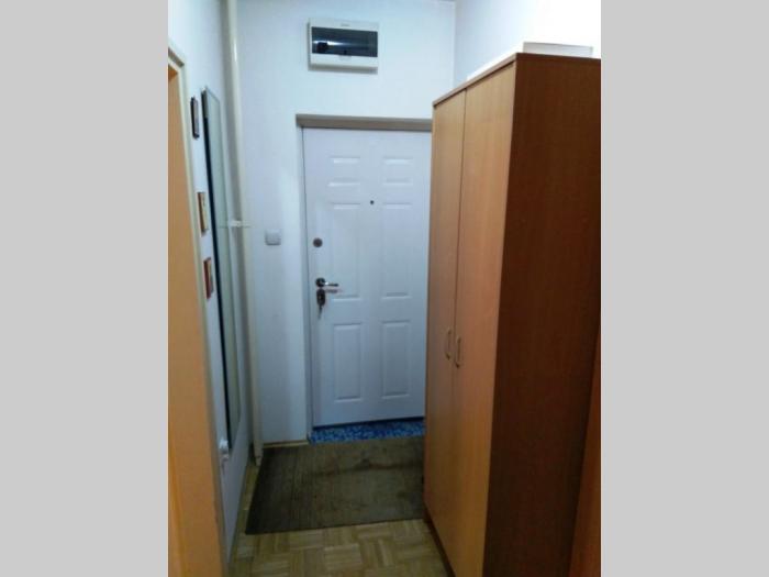 fontana, studentska, 1 5, 41m2, cg besplatni mali oglasi