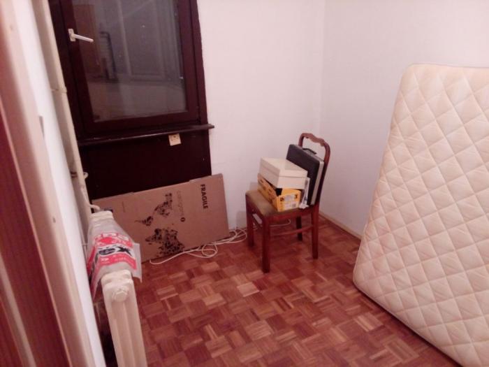 zemun, prvomajska, 1 5 , 56m2, 8 12, cg, renoviran, pvc besplatni mali oglasi