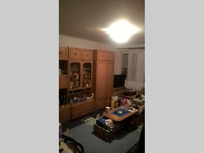 petlovo brdo, milutina garašanina, 2 0, 62m2 30m2 besplatni mali oglasi