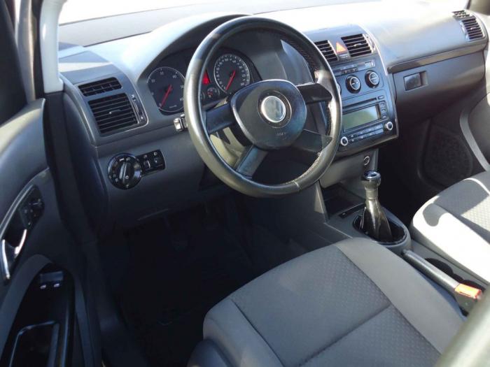 volkswagen touran 1 9 tdi besplatni mali oglasi