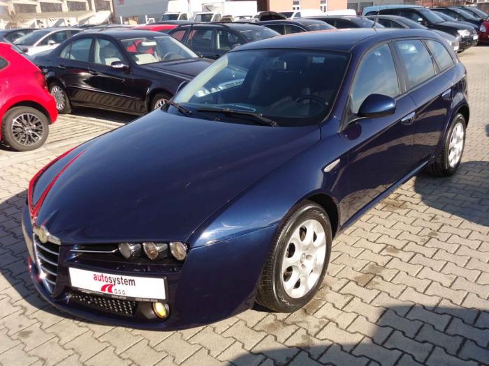 alfa romeo 159 1 9mjt besplatni mali oglasi
