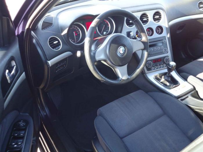 alfa romeo 159 1 9mjt besplatni mali oglasi