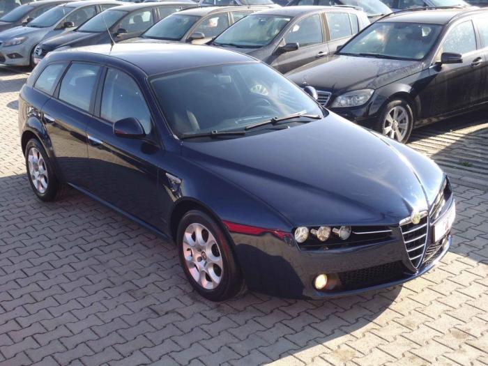 alfa romeo 159 1 9mjt besplatni mali oglasi