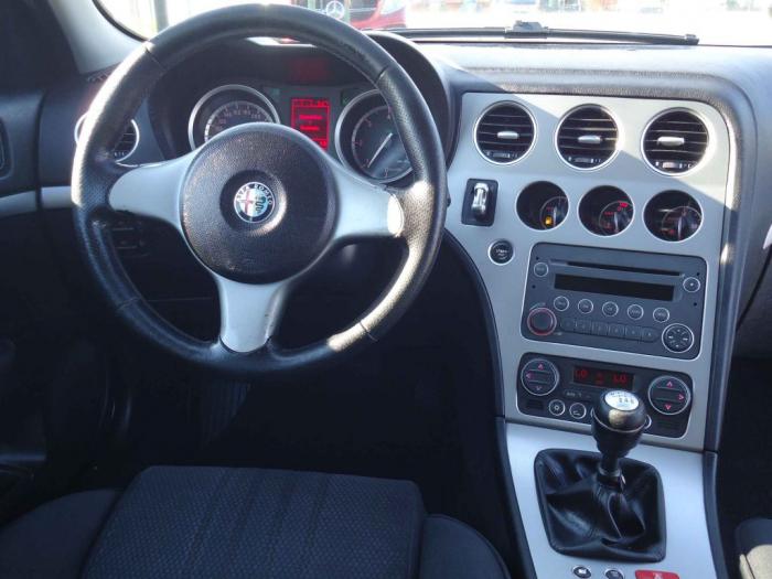 alfa romeo 159 1 9mjt besplatni mali oglasi