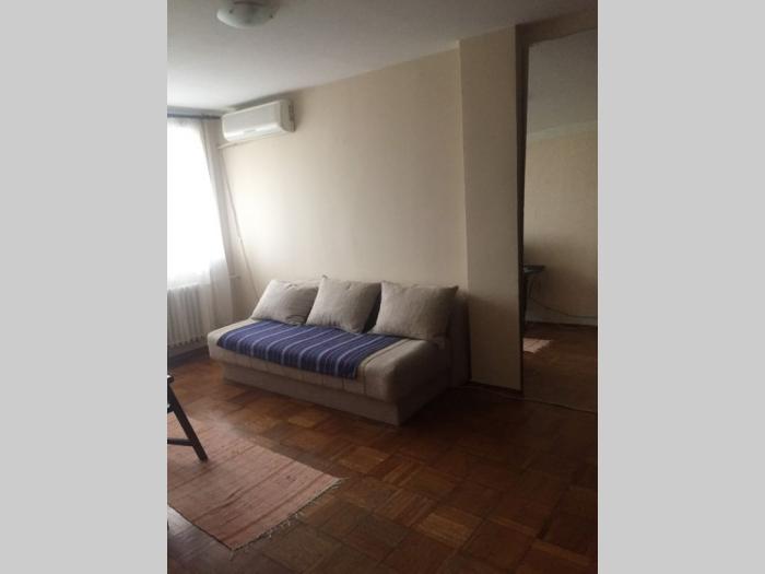 konjarnik, ljermontova, 15 18, 39m2, 2 0, cg, lift besplatni mali oglasi