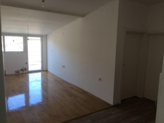 zvezdara, lošinjska, 1 5, 38m2 besplatni mali oglasi