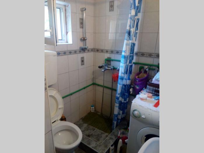 zemun,tošin bunar,stan u zajedničkom dvorištu, 2 5, ta ,renoviran , uknjižen besplatni mali oglasi