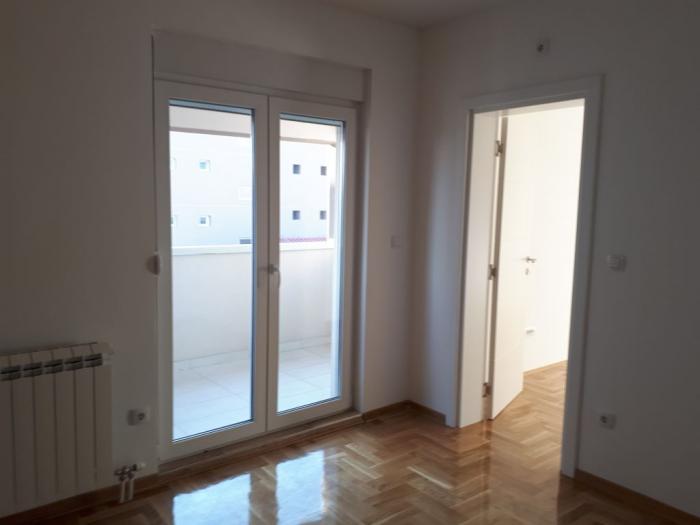altina, pavla vujisića, 37m2, 1 5, novogradnja besplatni mali oglasi