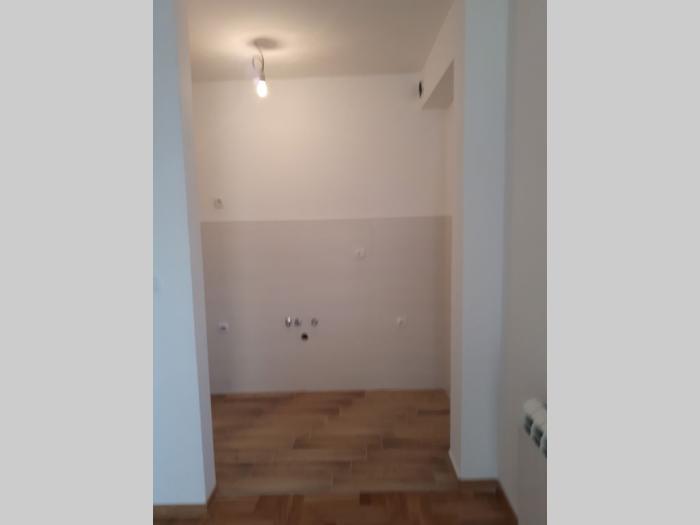 altina, pavla vujisića, 37m2, 1 5, novogradnja besplatni mali oglasi
