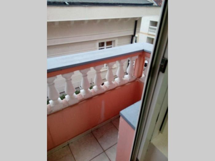 zemun retenzija, kuća, 330m2, 4 nivoa, plac 2 80a, lux, garaža besplatni mali oglasi
