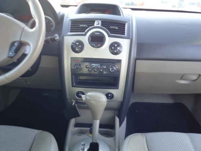 renault megane 2 0 besplatni mali oglasi