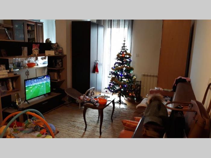 1 5, 42m2, drage spasić, žarkovo centar, uknjižen besplatni mali oglasi