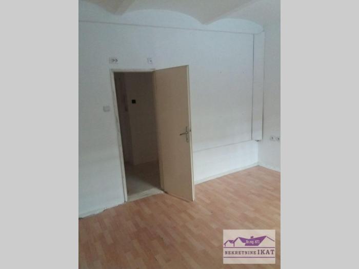 46m2, zona knez mihailove, đure jakšića besplatni mali oglasi