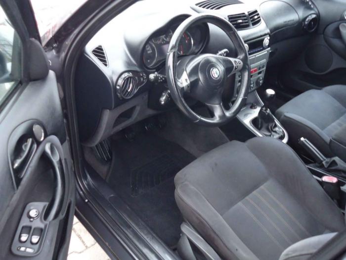 alfa romeo 147 1 9jtd besplatni mali oglasi