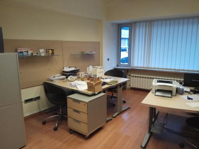 220m2, poslovni prostor, kancelarije, maršala birjuzova besplatni mali oglasi
