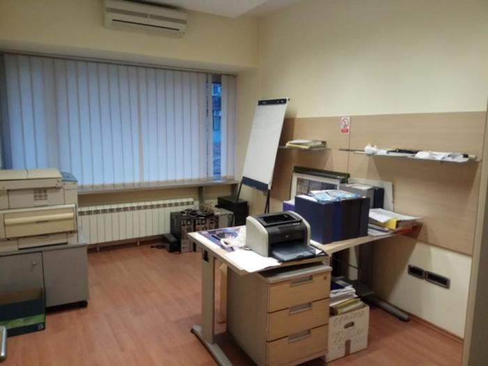 220m2, poslovni prostor, kancelarije, maršala birjuzova besplatni mali oglasi