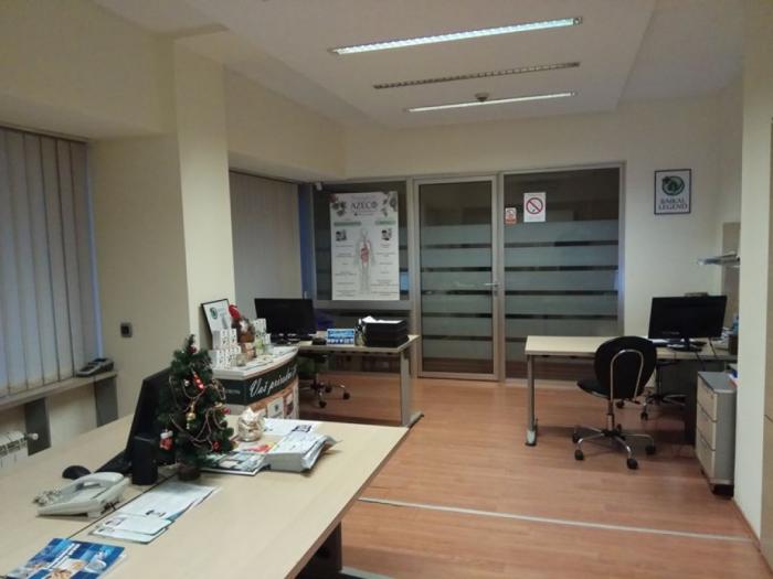 220m2, poslovni prostor, kancelarije, maršala birjuzova besplatni mali oglasi