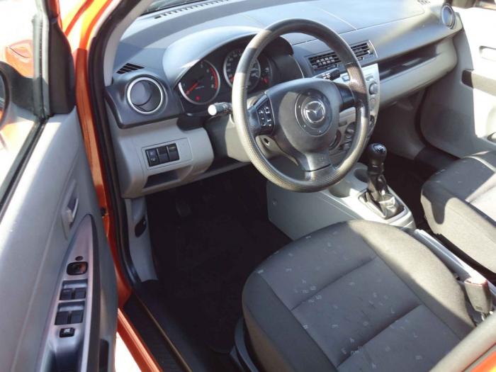 mazda 2 1 2 besplatni mali oglasi