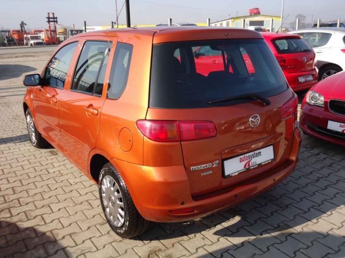 mazda 2 1 2 besplatni mali oglasi