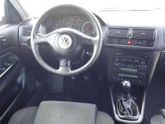 volkswagen golf 4 1 6 besplatni mali oglasi