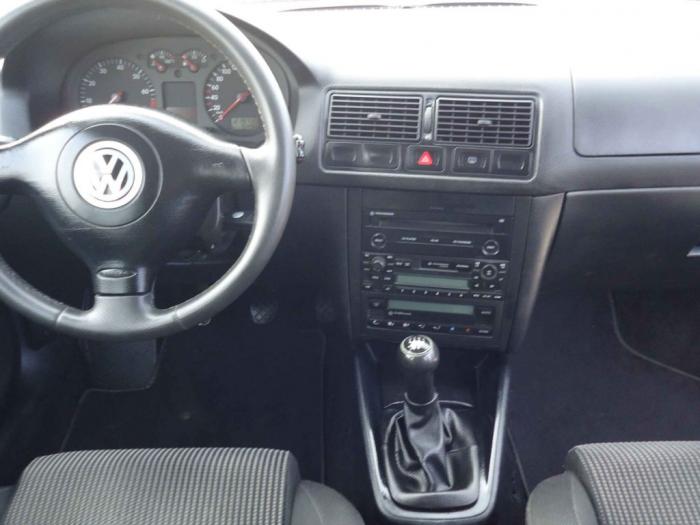 volkswagen golf 4 1 6 besplatni mali oglasi