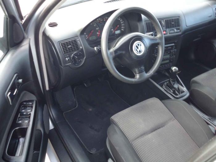 volkswagen golf 4 1 6 besplatni mali oglasi