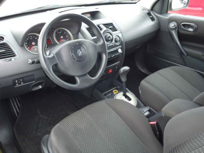 renault megane 1 6 besplatni mali oglasi