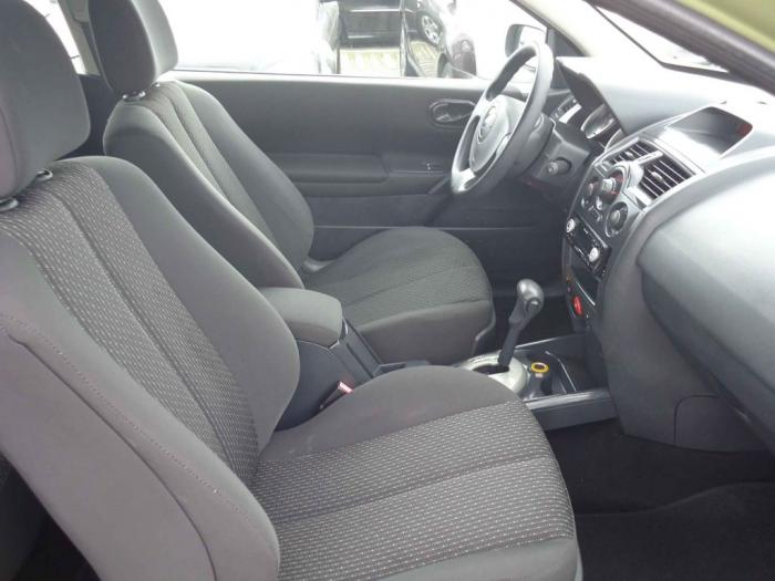 renault megane 1 6 besplatni mali oglasi