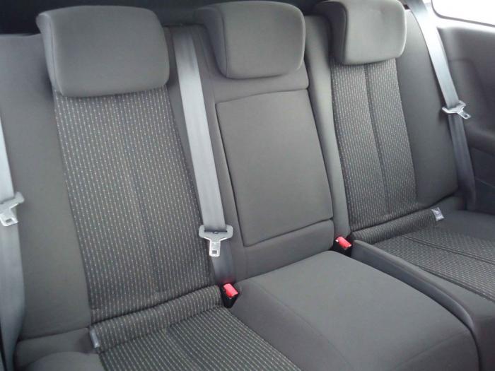 renault megane 1 6 besplatni mali oglasi