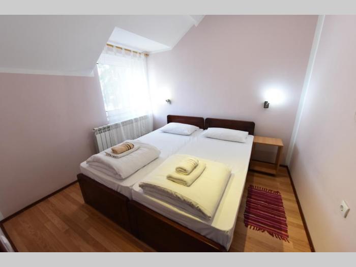 prenoćište novi sad, sobe i apartmani za izdavanje, smeštaj besplatni mali oglasi