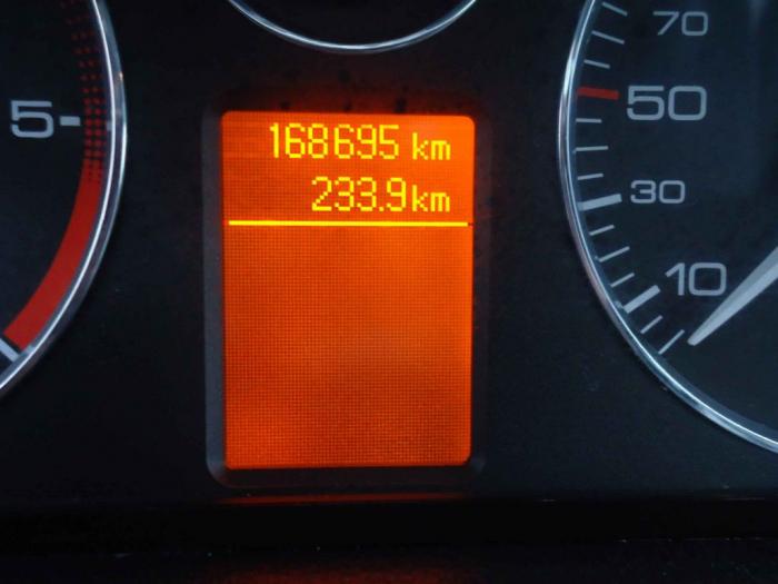 peugeot 407 1 6hdi besplatni mali oglasi