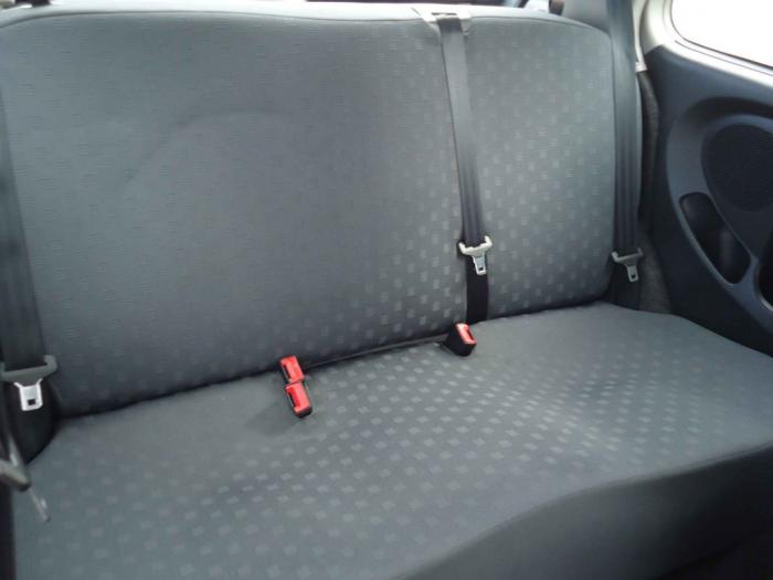 nissan micra 1 0 besplatni mali oglasi
