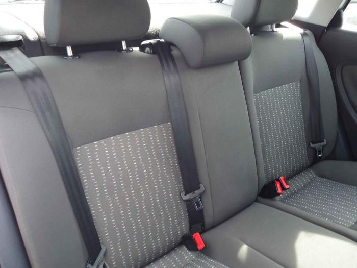 seat ibiza 1 4 besplatni mali oglasi